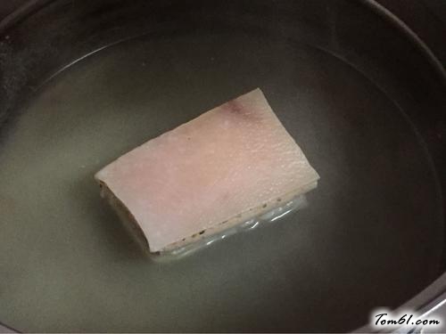 【蒜泥白肉】