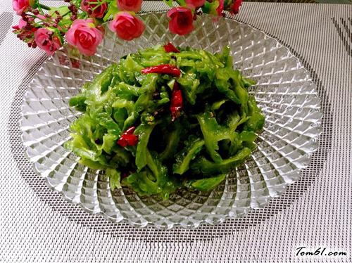 【糖醋拌苦瓜】