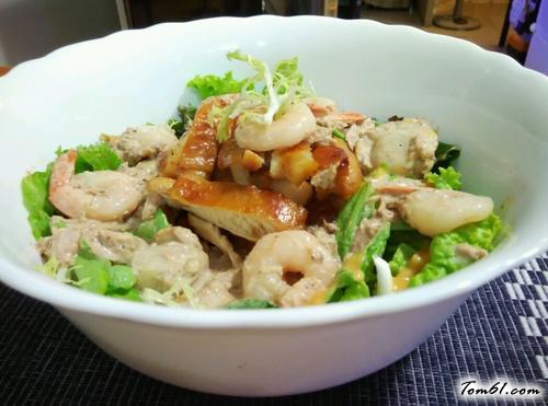 【和風燒雞肉沙律】