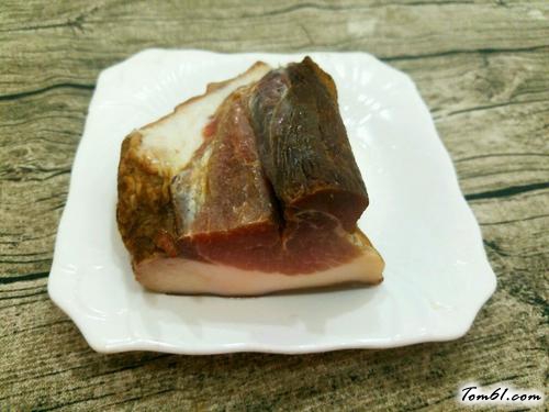 【卷心菜卷腊肉】