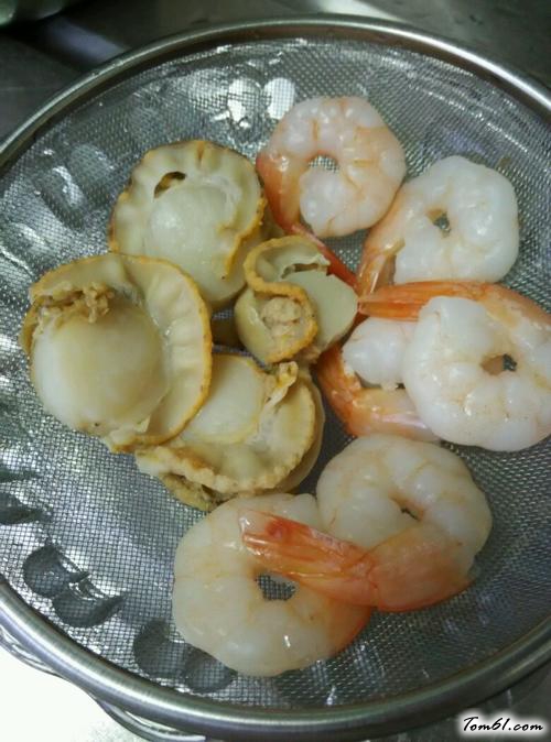 【和風燒雞肉沙律】