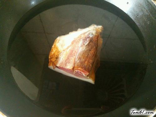 【卷心菜卷腊肉】