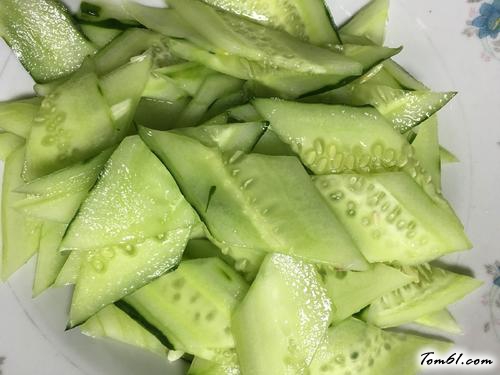 【蒜泥黄瓜】