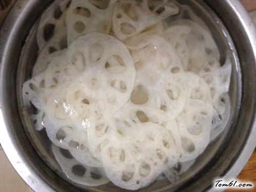 【凉拌酸辣藕片】