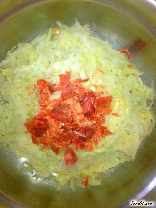 【凉拌圆白菜】