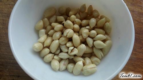 【老醋花生米】