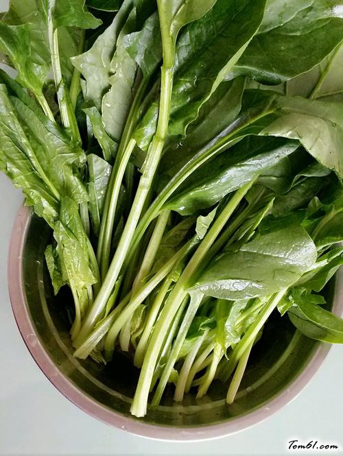 【麻酱菠菜】