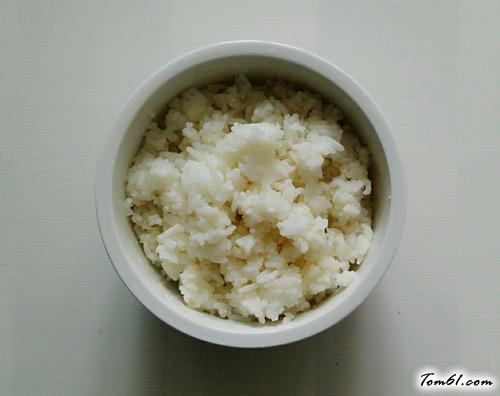【辣泡菜拌饭】