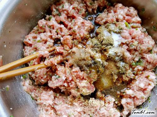 【牛肉萝卜馅饺子】