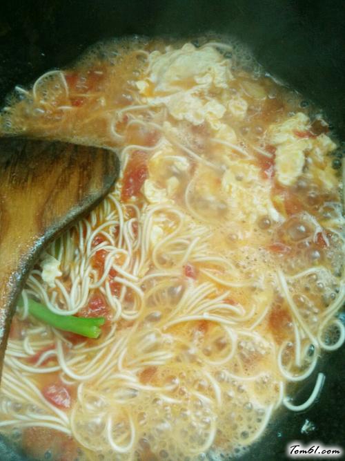 【西红柿鸡蛋面】