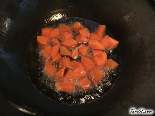 【咖喱鸡肉饭】