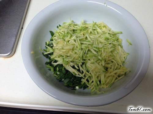 【南瓜鸡蛋馅儿水饺】