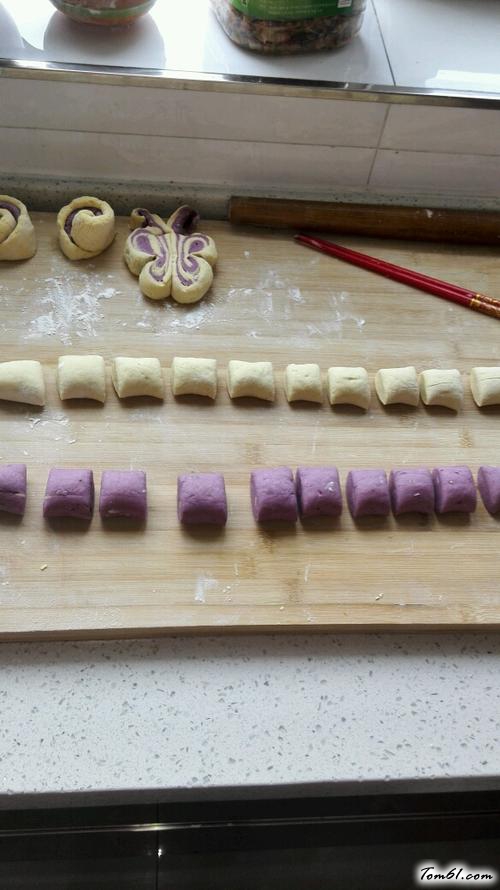 【紫薯麻花馒头】