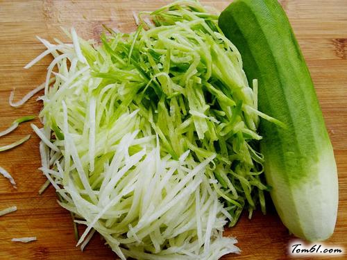 【牛肉萝卜馅饺子】