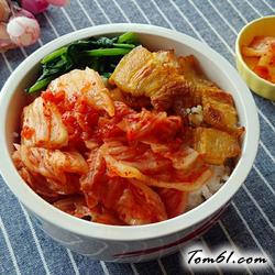 辣泡菜拌饭的做法