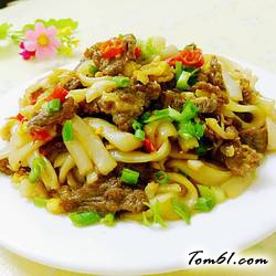 牛肉炒河粉的做法