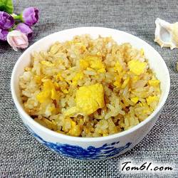 蛋炒饭的做法3