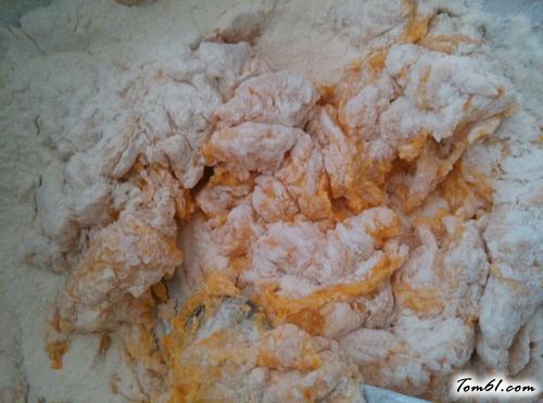 【小猪豆沙包】