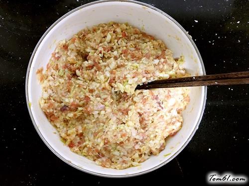 【圆白菜猪肉水饺】