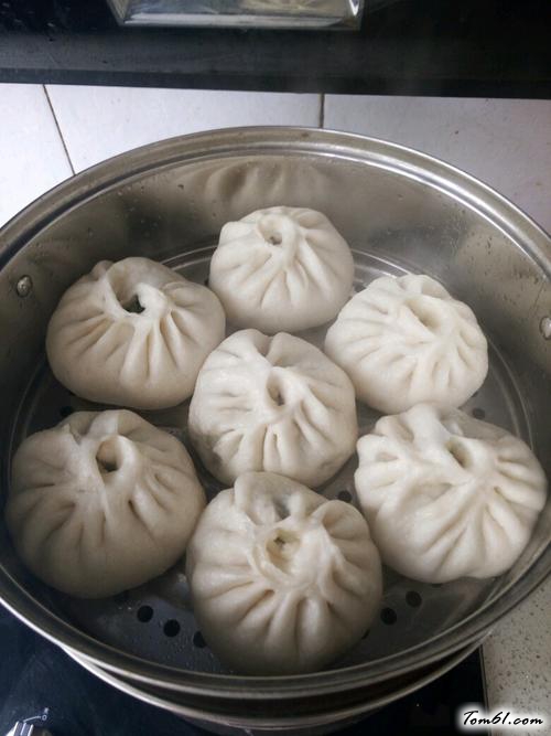 【茴香肉包子】