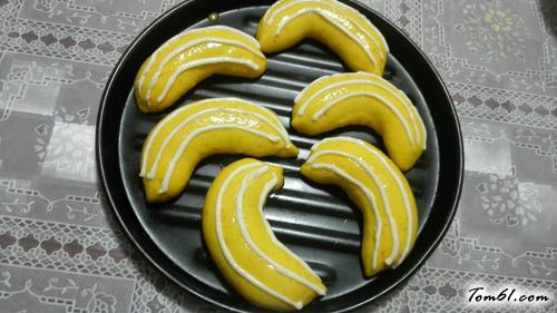 【伪香蕉面包】