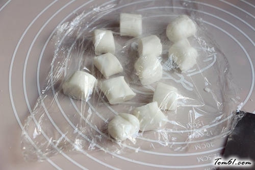 【水晶虾仁蒸饺】