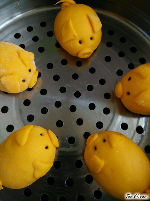 【黄金小猪豆沙包】