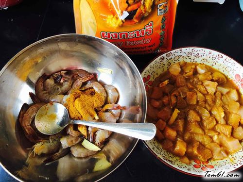 【芝士咖喱鸡肉饭】