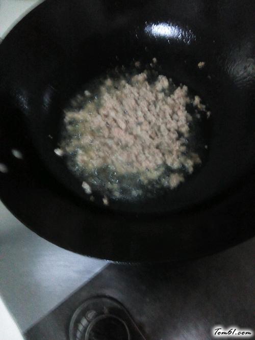 【香辣蘑菇炸酱面】