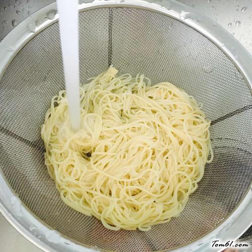 【牛肉清汤面】