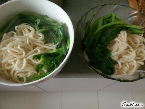 【卤肉面】