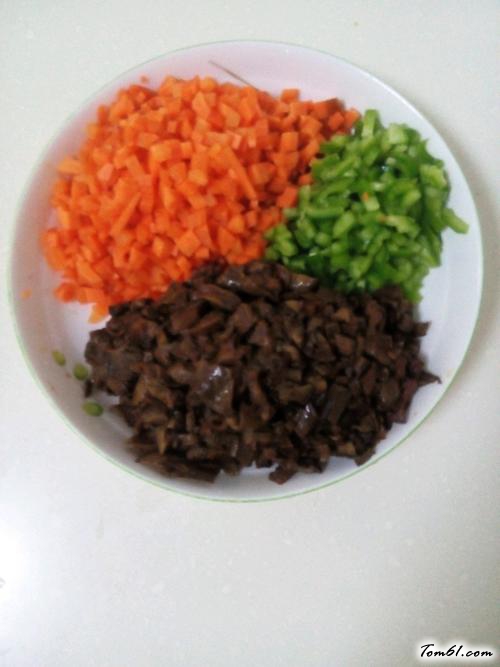 【香辣蘑菇炸酱面】