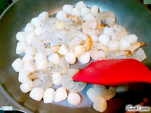 【元貝蝦仁芝士焗意粉】