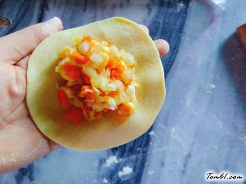 【卷心菜玉米包子】