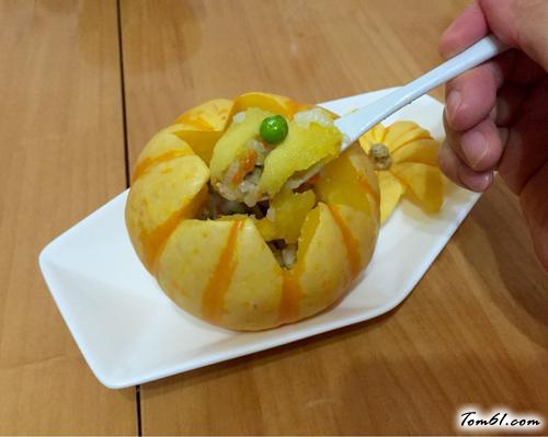 【南瓜盅海鲜饭】