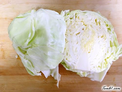 【圆白菜猪肉水饺】