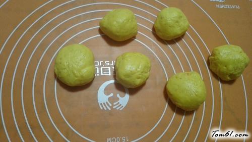 【伪香蕉面包】