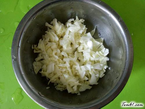 【麻香葡萄干海鲜炒饭】