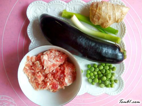 【茄子肉丁打卤面】