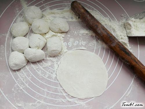 【羊肉锅贴饺子】