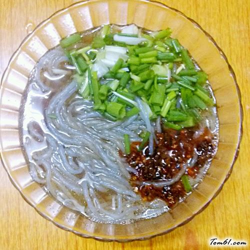 【香辣酸辣粉】