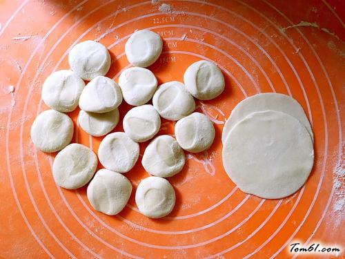 【羊肉馅蒸饺】