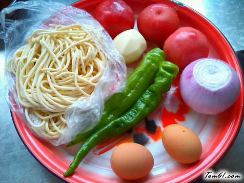 【西红柿鸡蛋炒面条】