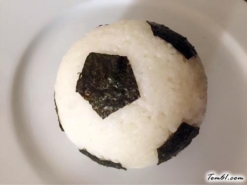 【足球饭团】
