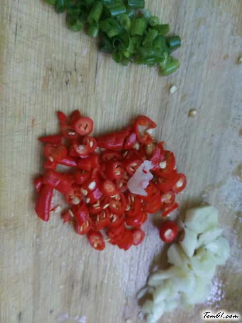 【牛肉炒河粉】