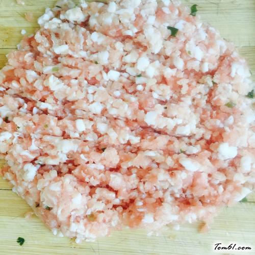 【木耳香菇饺子】