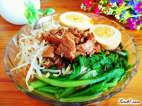 【卤肉面】