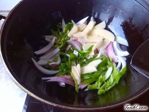 【西红柿鸡蛋炒面条】