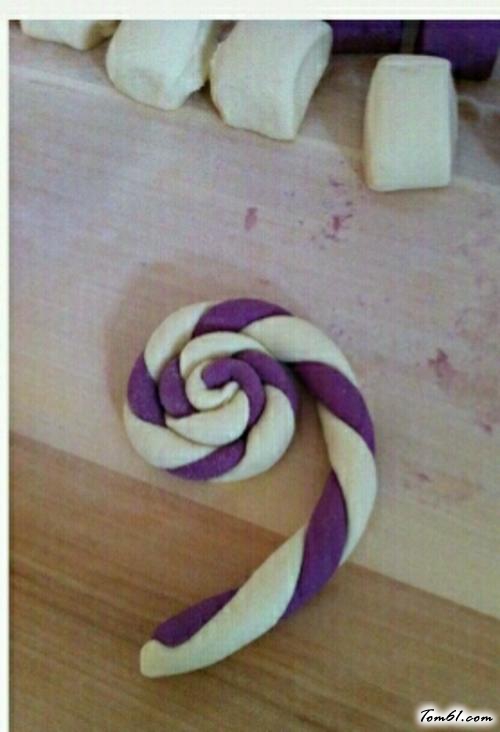 【紫薯麻花馒头】