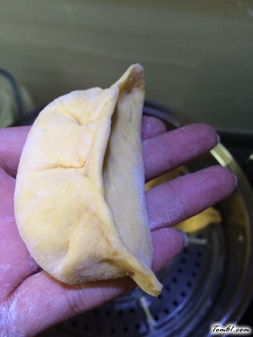 【南瓜香菇肉包】